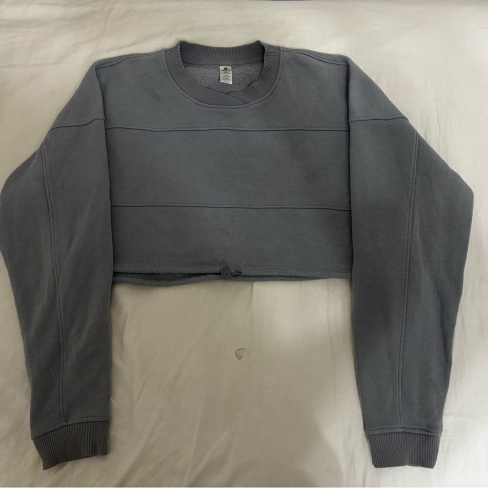 Women's Light Blue Cropped Crewneck Sweater